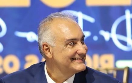 prefeito-carlos-augusto-anuncia-investimentos-para-rio-das-ostras-em-2026-prefeito-carlos-augusto-03