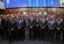 Eleição relâmpago na Alerj leva Douglas Ruas ao comando do Rio